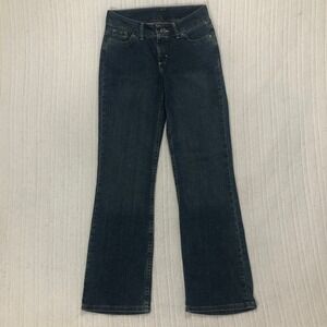 Chic Women's Dark Wash Denim Jeans Bootcut Size 6 Average‎ Everyday Casual